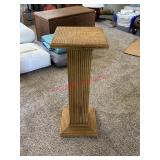 vintage Italian rattan pedestal display stand