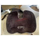 Lot of 3 Back and Bum Cushions