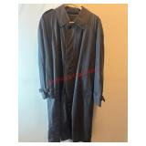 Mens Fog Long Rain Coat              (Closet next