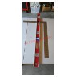 Level and square (garage 1 table)