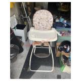 baby highchair (garage 1)