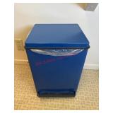 Blue Enamel Waste Basket                (kitchen)