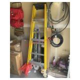 yellow metal ladder (garage 1)