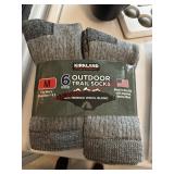 New 6 Pack Medium Trail Socks             (house