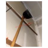 Full Size Garden hoe                (House 2