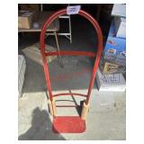 Red hand Truck                        (Garage 2)