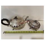 Heirloom teapot
