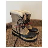 Sorel Caribou Mens Boot Likely SZ 9