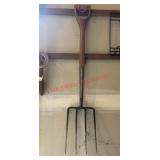 Newer Pitch Fork