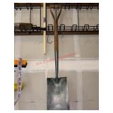 Nice Spade Shovel                (House 2