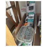 Box of Deck Screws Variety     ( Garage number 2