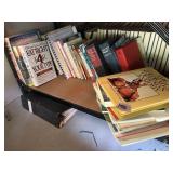 Shelf book Lot                        (Garage 2)