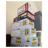 Sz Large Nitrile Gloves lot
