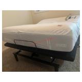Queen Sz Hybrid/ Medium Adjustable Bed