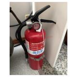 good Fire extinguisher             (House 1 Main