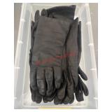 Mult Pairs of sz 6.5 Gloves