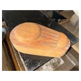 Vtg Wood Wall Knife Holder
