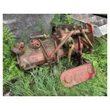Tractor Tiller, unknown YOU Lift/ Haul