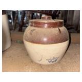 Vintage Bean Pot                    ( Right side