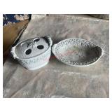 soap dish tooth brush holder (left side barn)