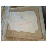 More Linens/Blankets
