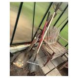 Yard Hand Tools lot