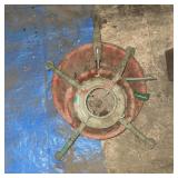 vintage, red and green, metal, live Christmas