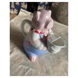 pig cookie jar (left side barn)