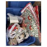Vintage Christmas tote lot