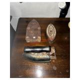 Antique cast iron iron parts ( basement)