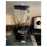 Oysterizer speed blender
