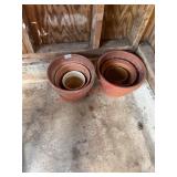Flower pots (small shed)