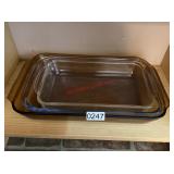 3 rectangle glass baking pans