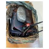 Reading glasses and cases lot (master bedroom)