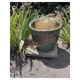 rustic green Planter pots (backyard)