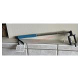Tripod (office)