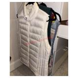 Vest Lot Medium size           (Master Bedroom