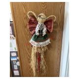 Straw Decor                      (Kitchen )