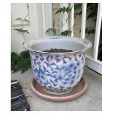 Flower pot (front step)