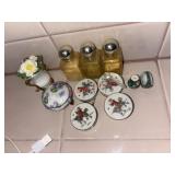 Tiny Items              (Spare Bathroom)