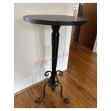 Nice Metal Stand Flower Table