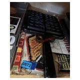 Vintage waffle maker            (kitchen)
