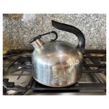 Stainless Steel Kettle              (kitchen)