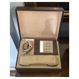 Working Vtg Deco-Tel push-button telephone