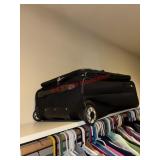 Rolling Suitcase Large size           (Master