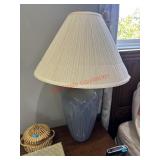 Vtg Table Lamp              (Spare Room)