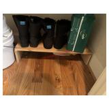 Little boot Shelf                      (Entry Way