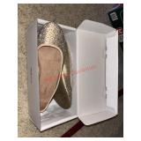 Size 9 Gold ladies slip ons in box (master