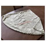 Light Green Silky Round Table Cover
