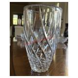 Heavy Weight Crystal Vase          (Dining Room)